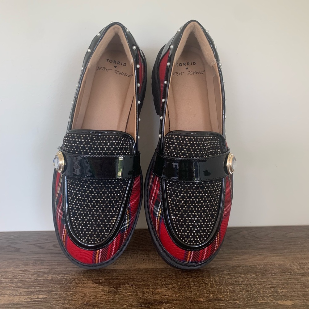 Betsey Johnson Torrid Red Plaid Loafers with Black Patent Strap